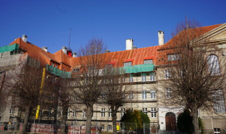 Trwają prace przy budowie prace przy termomodernizacji budynku Liceum Ogólnokształcącego im. Władysława Jagiełły w Ząbkowicach Śląskich!