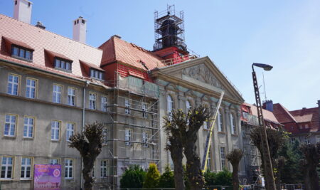 ‼️Kolejne postępy prac przy termomodernizacji budynku Liceum Ogólnokształcące w Ząbkowicach Śląskich‼️