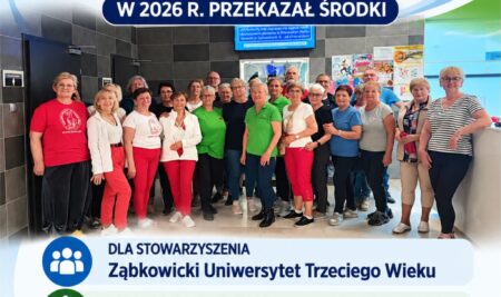 🌊 Kto powiedział, że basen jest tylko dla młodzieży? 😎🏊‍♀️